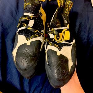 La Sportiva Solution Men’s Climbing Shoes 42.5
